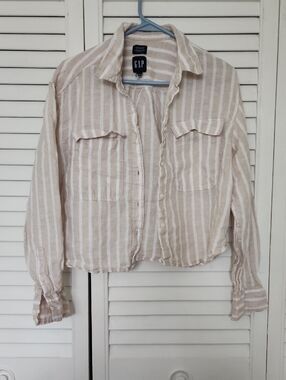 100 % Linen  Cropped GAP Beige and White Striped Linen-Blend Shirt